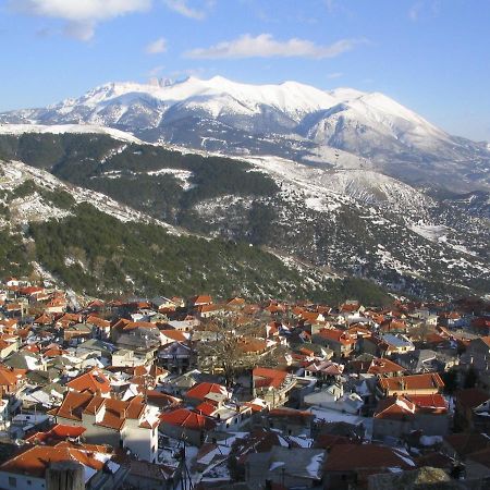 Ξενώνας Λανάρι Ξενοδοχείο Livadi  Εξωτερικό φωτογραφία